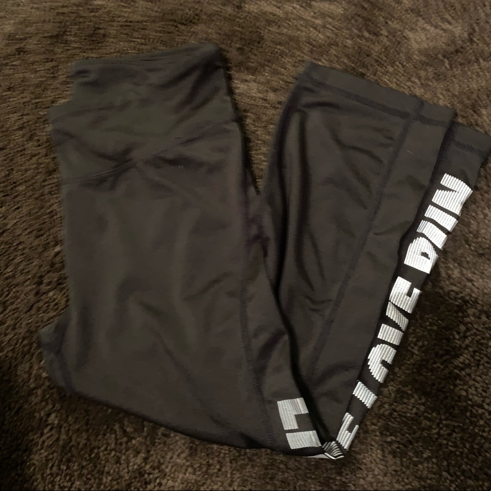 Reflective Running Capri - Picture 2 of 3